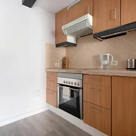 Actors アパート ラ・オロタバ